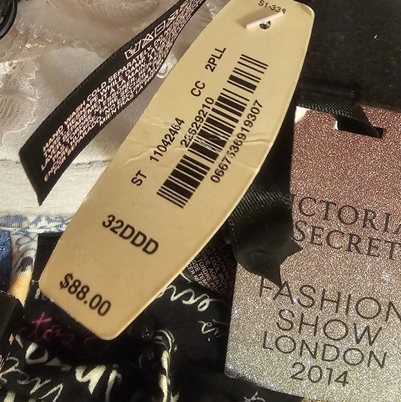 Victoria's Secret Dream angels Lined demi Bra NWT 32DDD Fashion Show 2014 - Picture 3 of 6